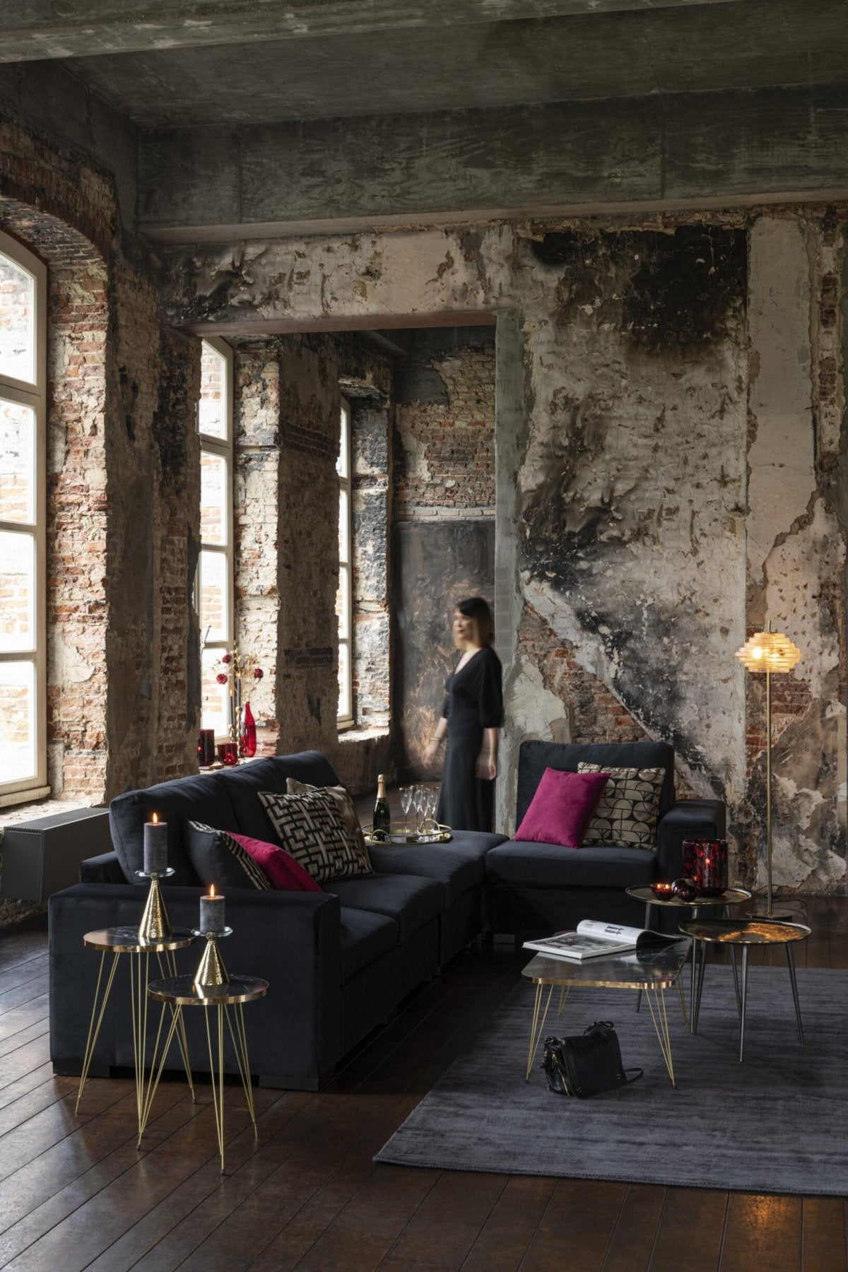 Ottoman Velvet Black