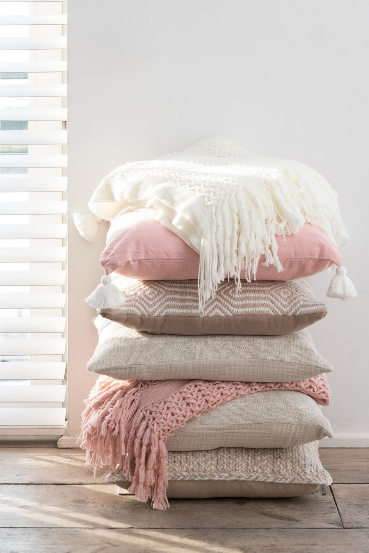 Plaid Knitted Acrylic White