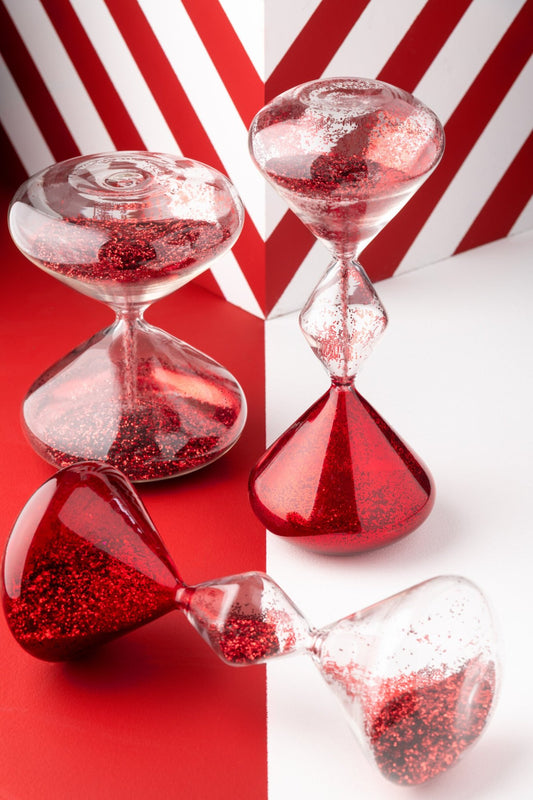 Hourglass Glitters Glass Red