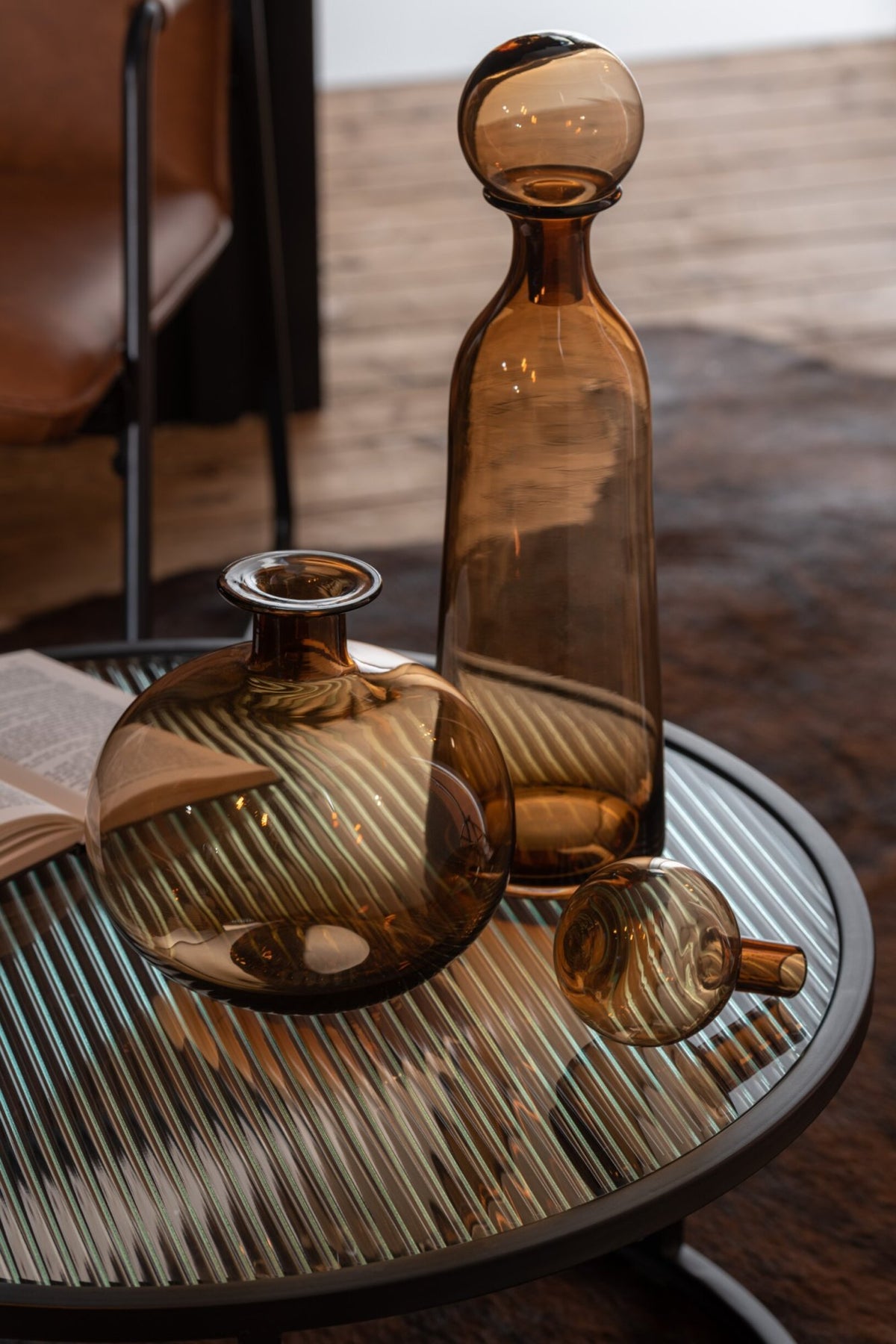 Bottle+Plug Regular Decorative High Glass Brown Large