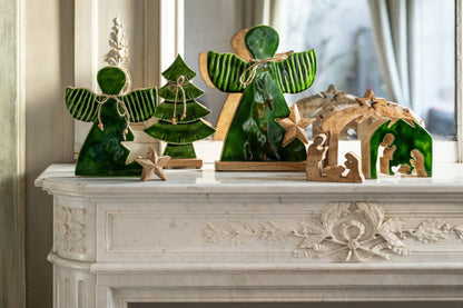 Pine Tree Bow Mango Wood Natural/Dark Green Small