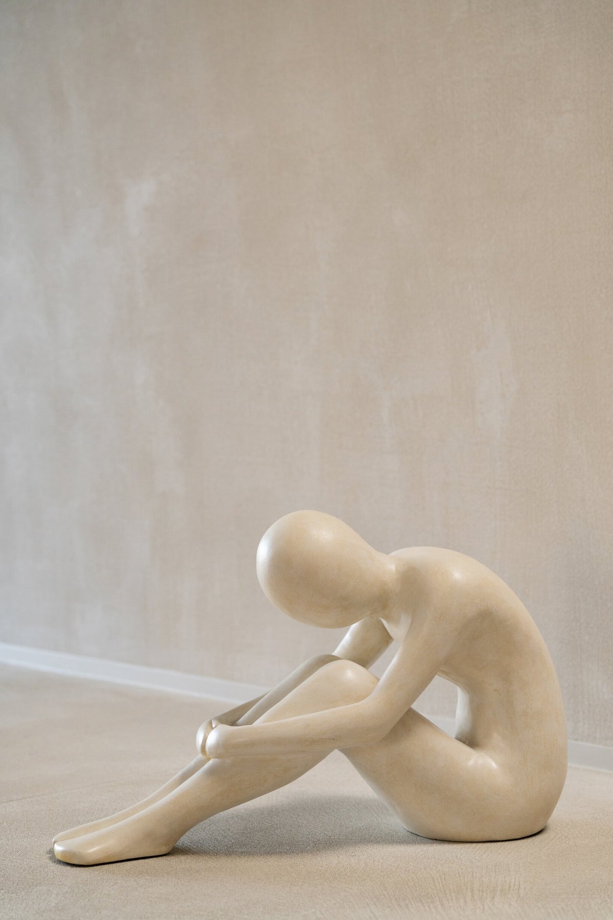 Figure Abstract Man Polyresin Off-White