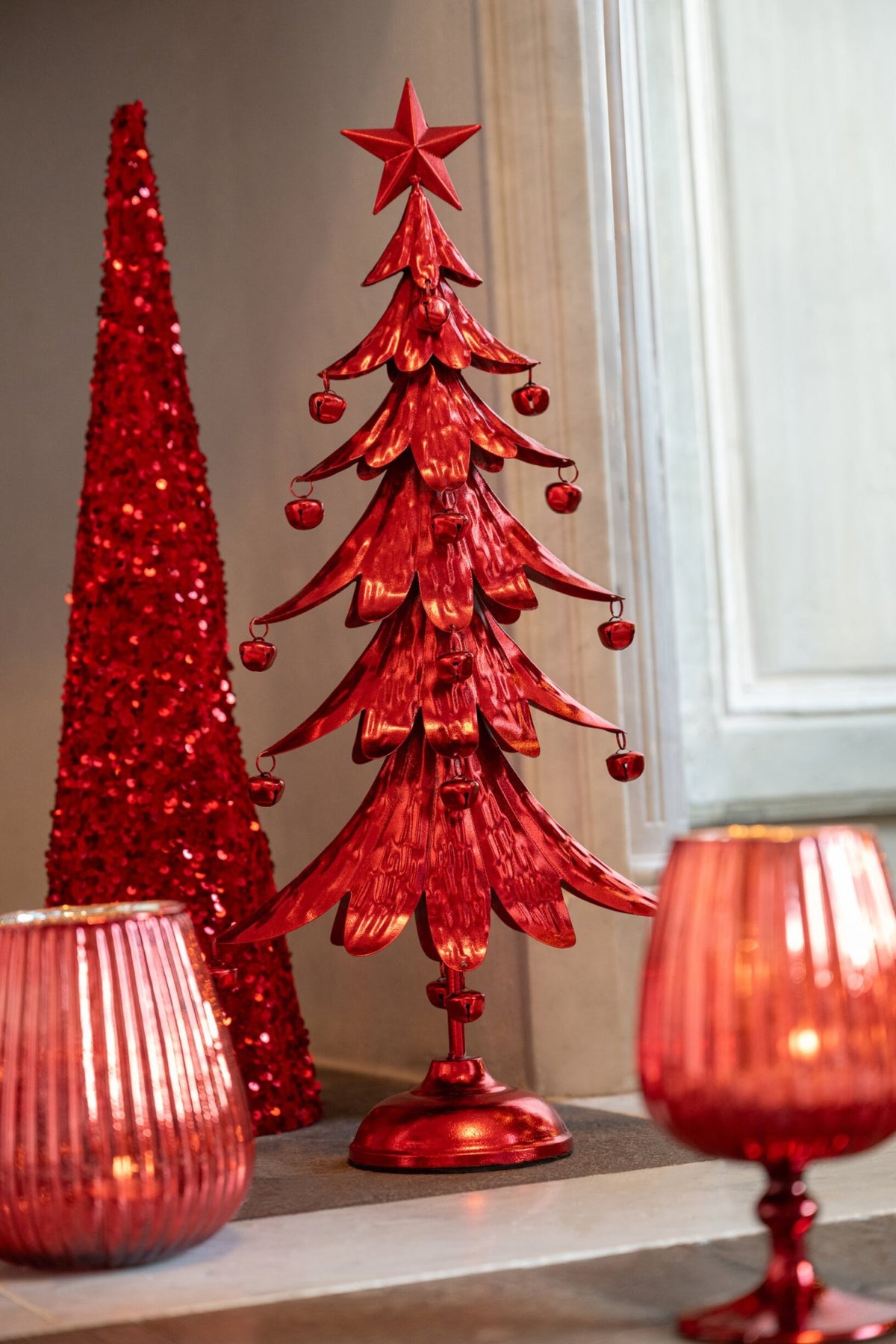 Christmas Tree Iron Red Small