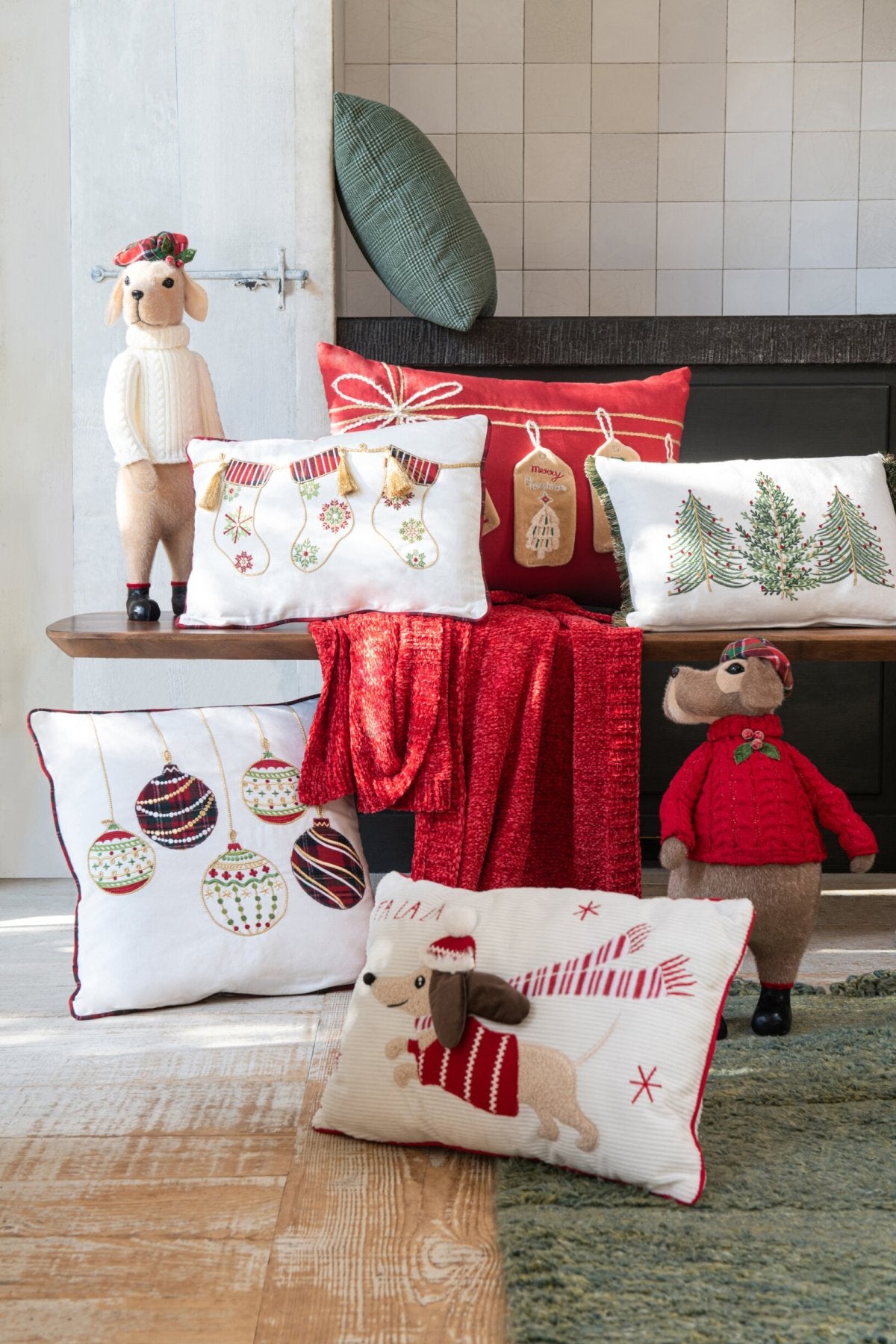 Dog + Beret Fabric Beige/Christmas Red Assortment Of 2