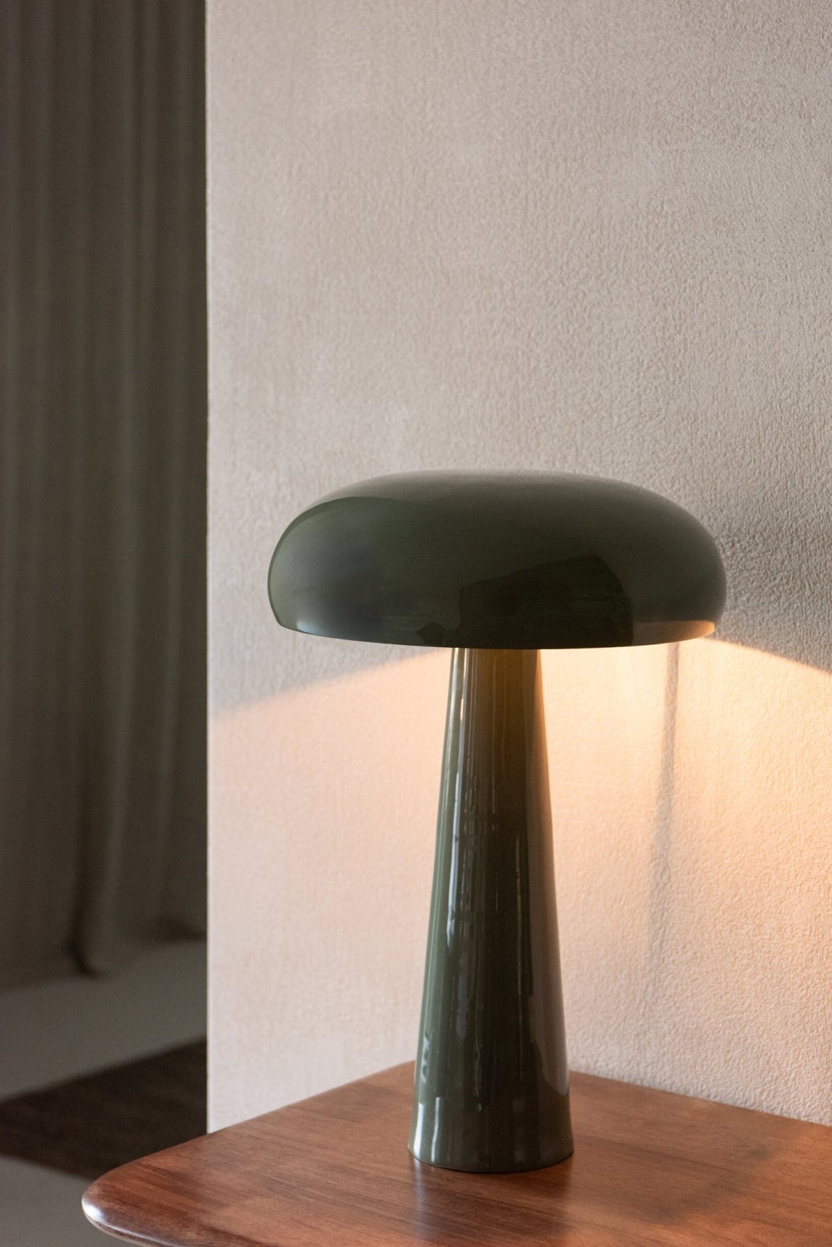 Table lamp iron olive