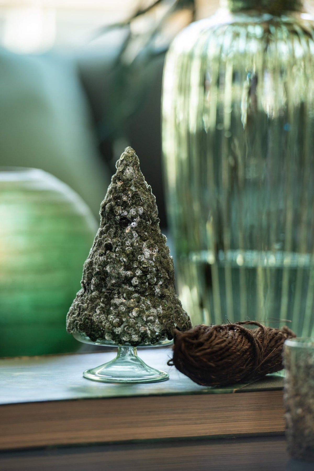 Christmas Tree Sequins Sugar Matte Dark Green Medium