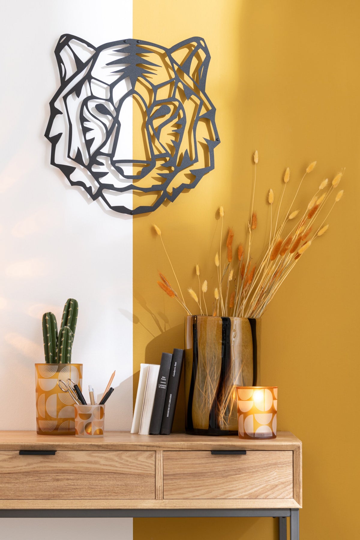 Wall Decoration Tiger Metal Black