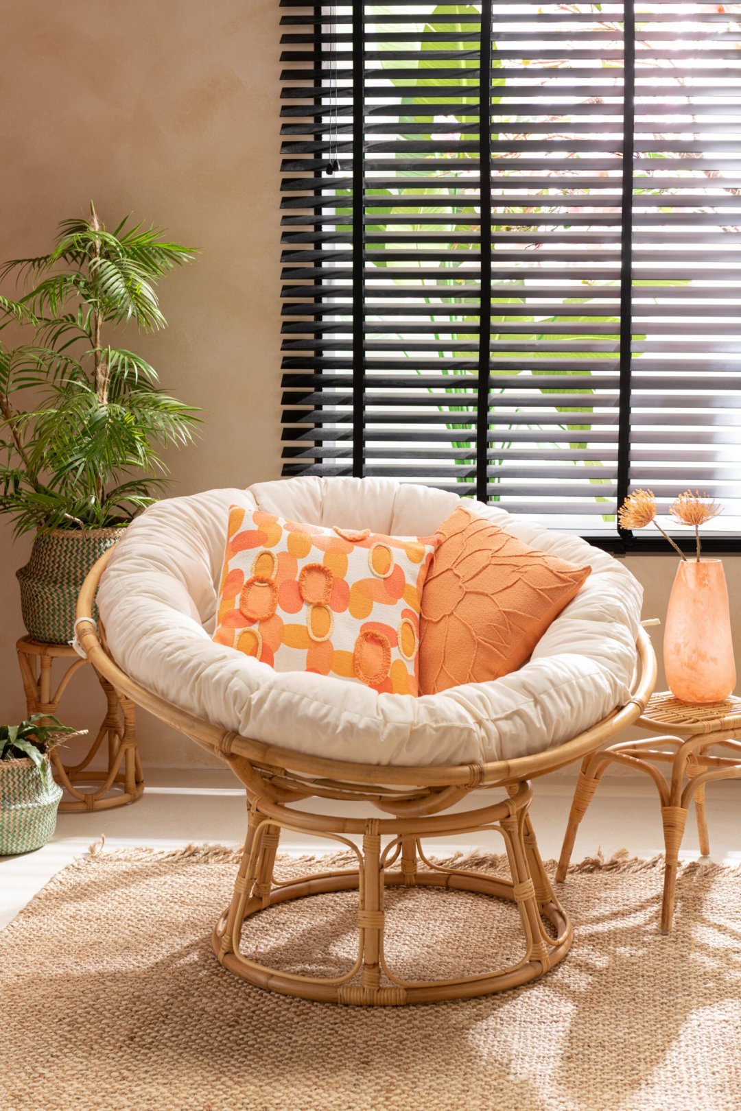 Sofa Celine + Cushion Rattan Natural