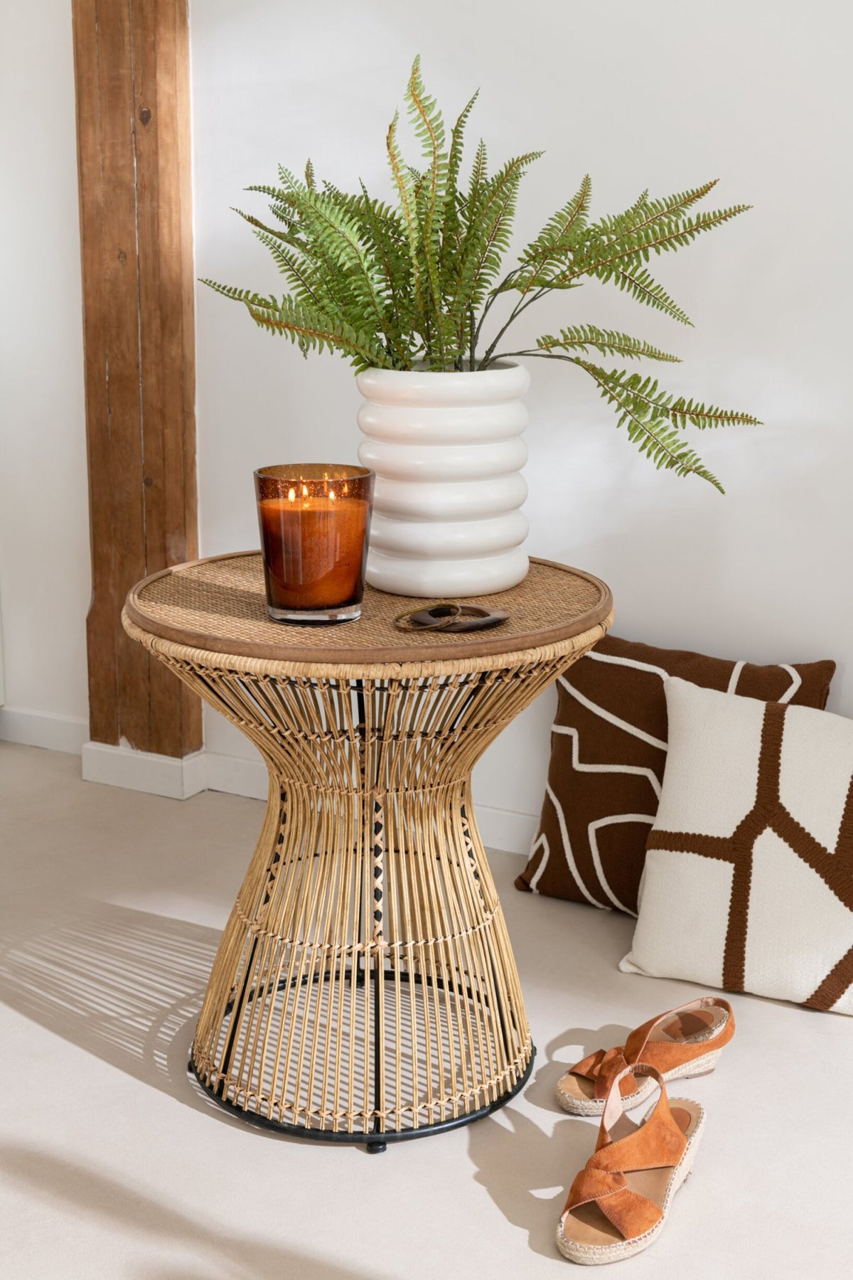 Sidetable Round Grooves Rattan Natural