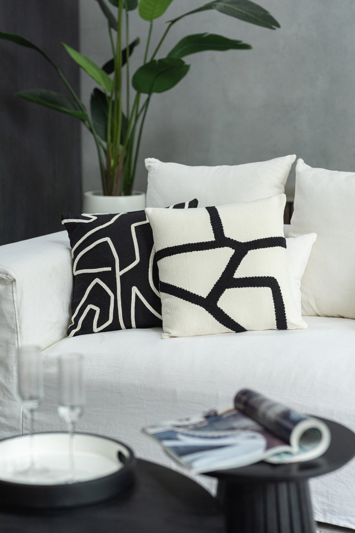 Cushion Stripe Textile White/Black