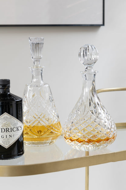 Carafe en verre transparent