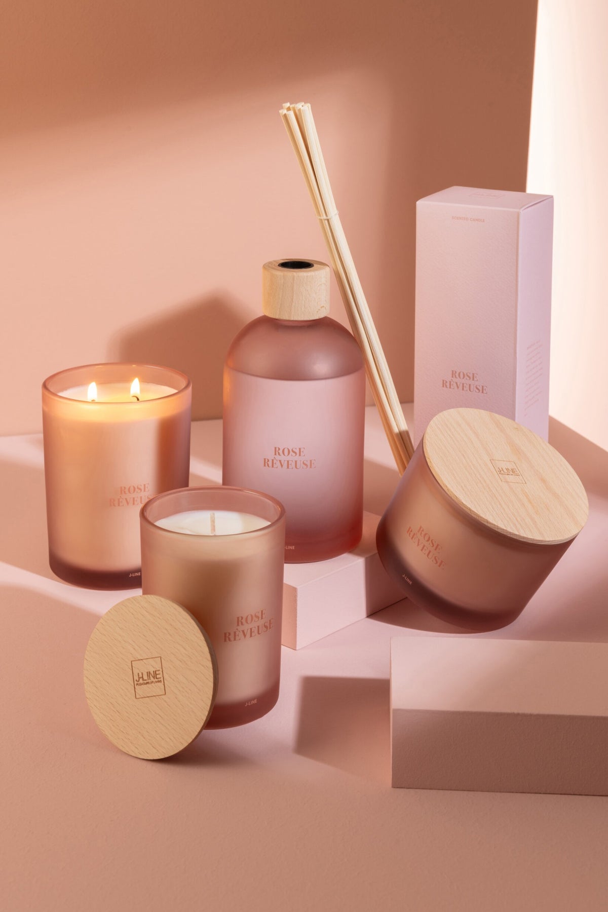 Geurkaars Accords Essentiels Rose Rêveuse-38h