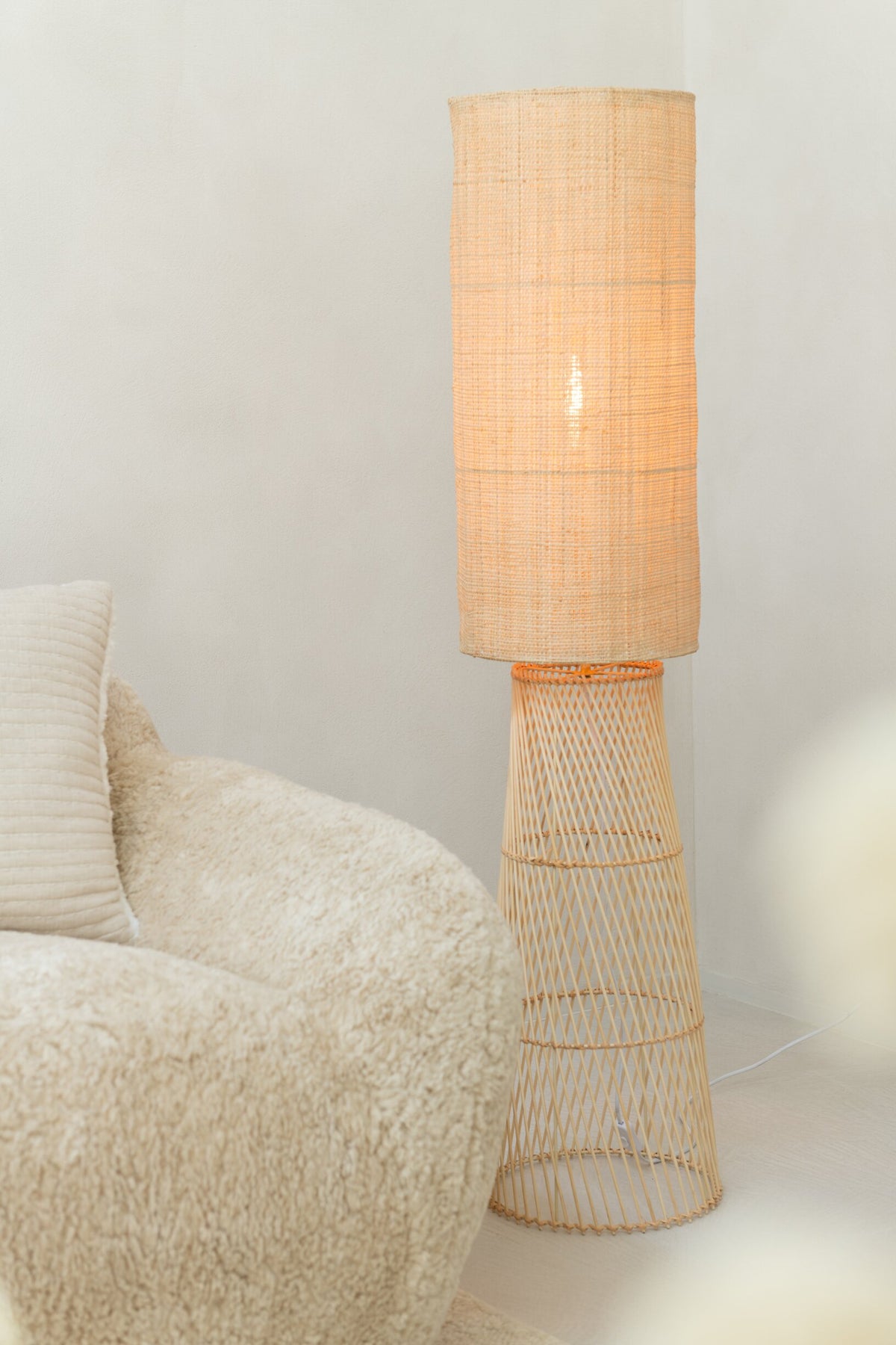 Linen/natural bamboo room lamp