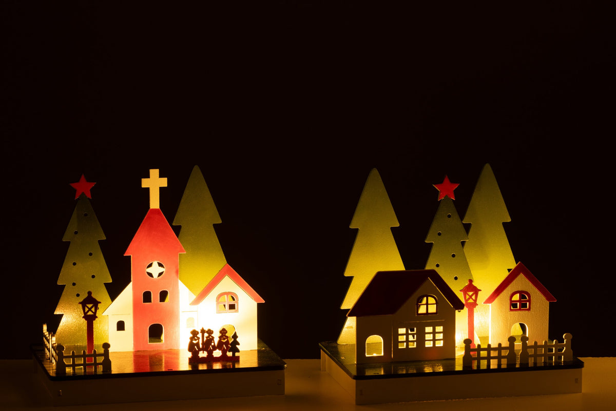Deco Winter LED House Wood Mix Assortment Of 2