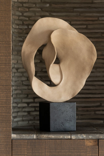 Deco Abstract On Base Resin Beige/Black