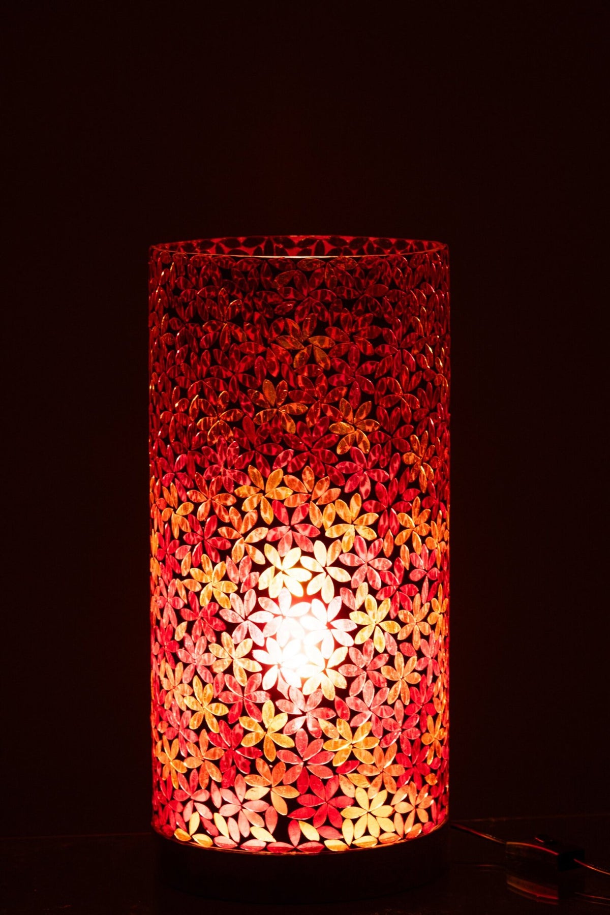 Large pink mosaic glass flower table lamp