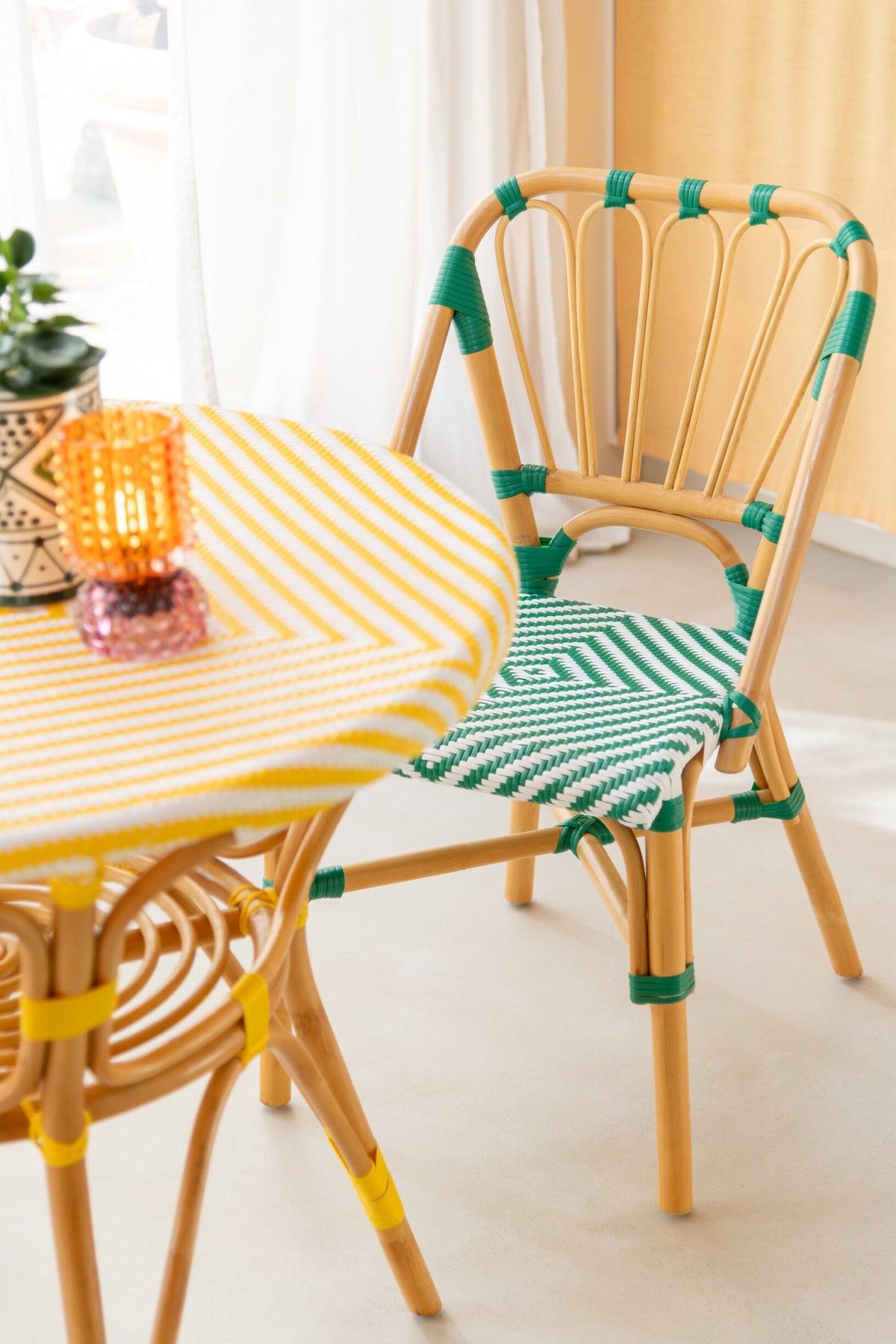 Dining Table Rattan Yellow/White