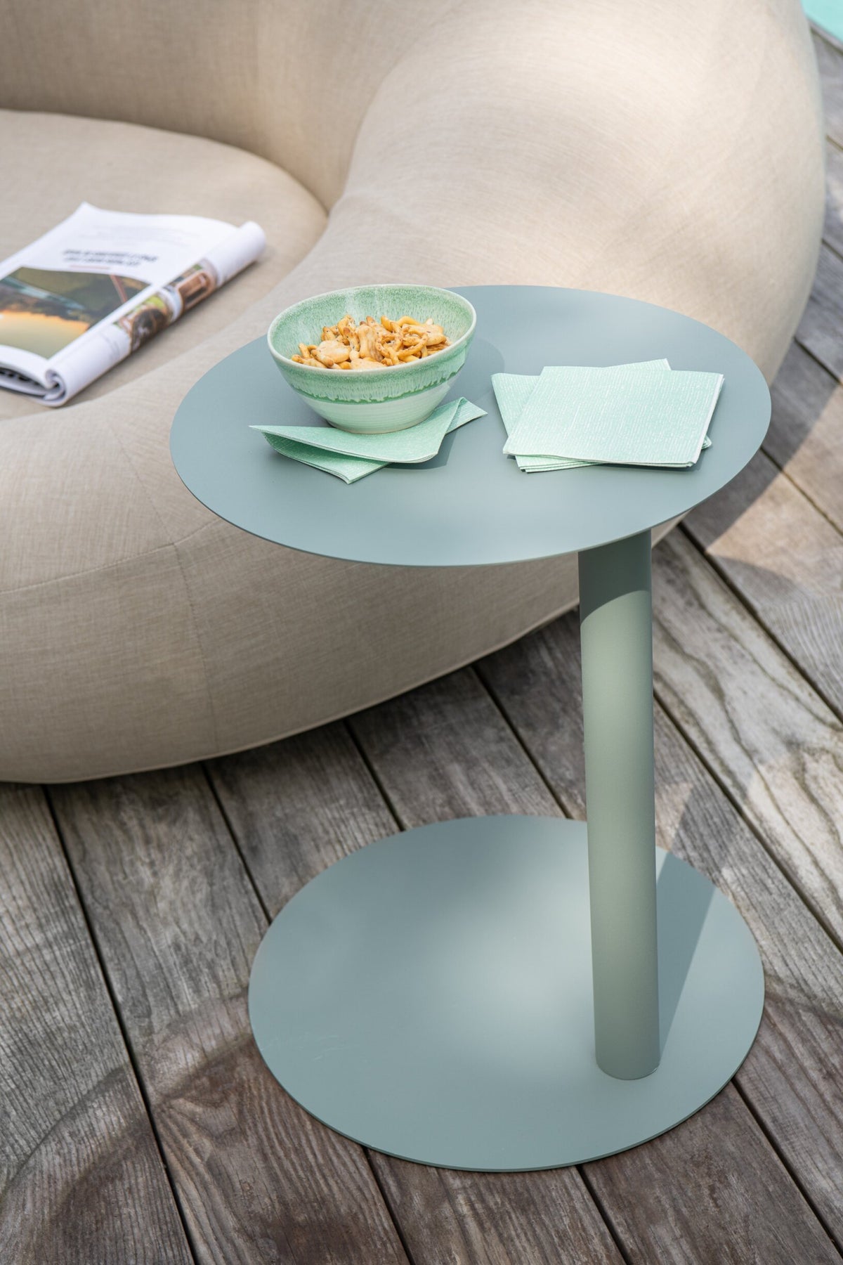 Side Table Round Metal Green