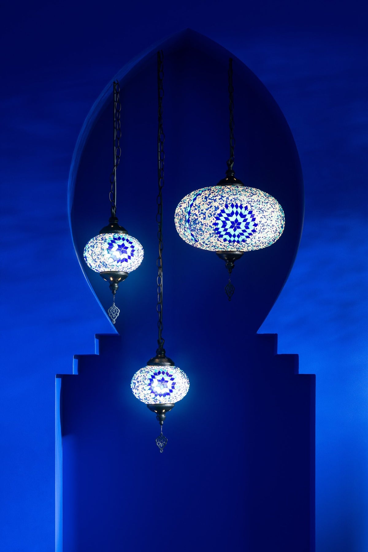Mosaic glass/metal pendant lamp blue small