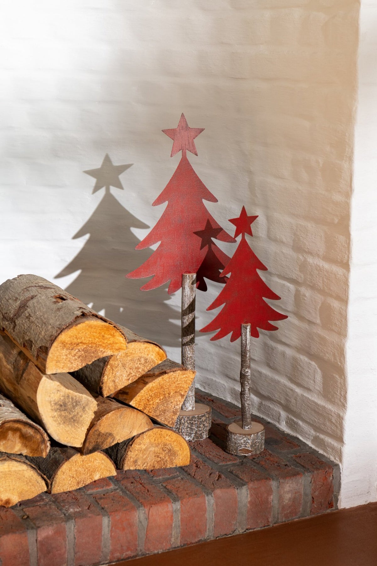 Christmas Tree +Star Iron/Paulownia Wood Christmas Red Small