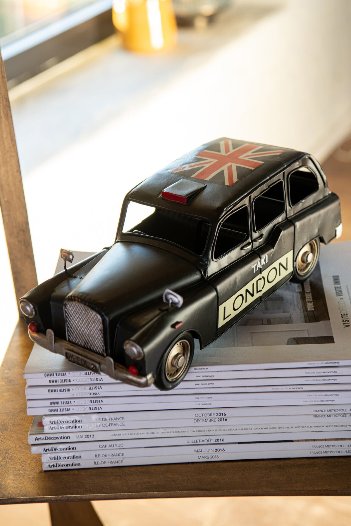 Car Antique Metal Black