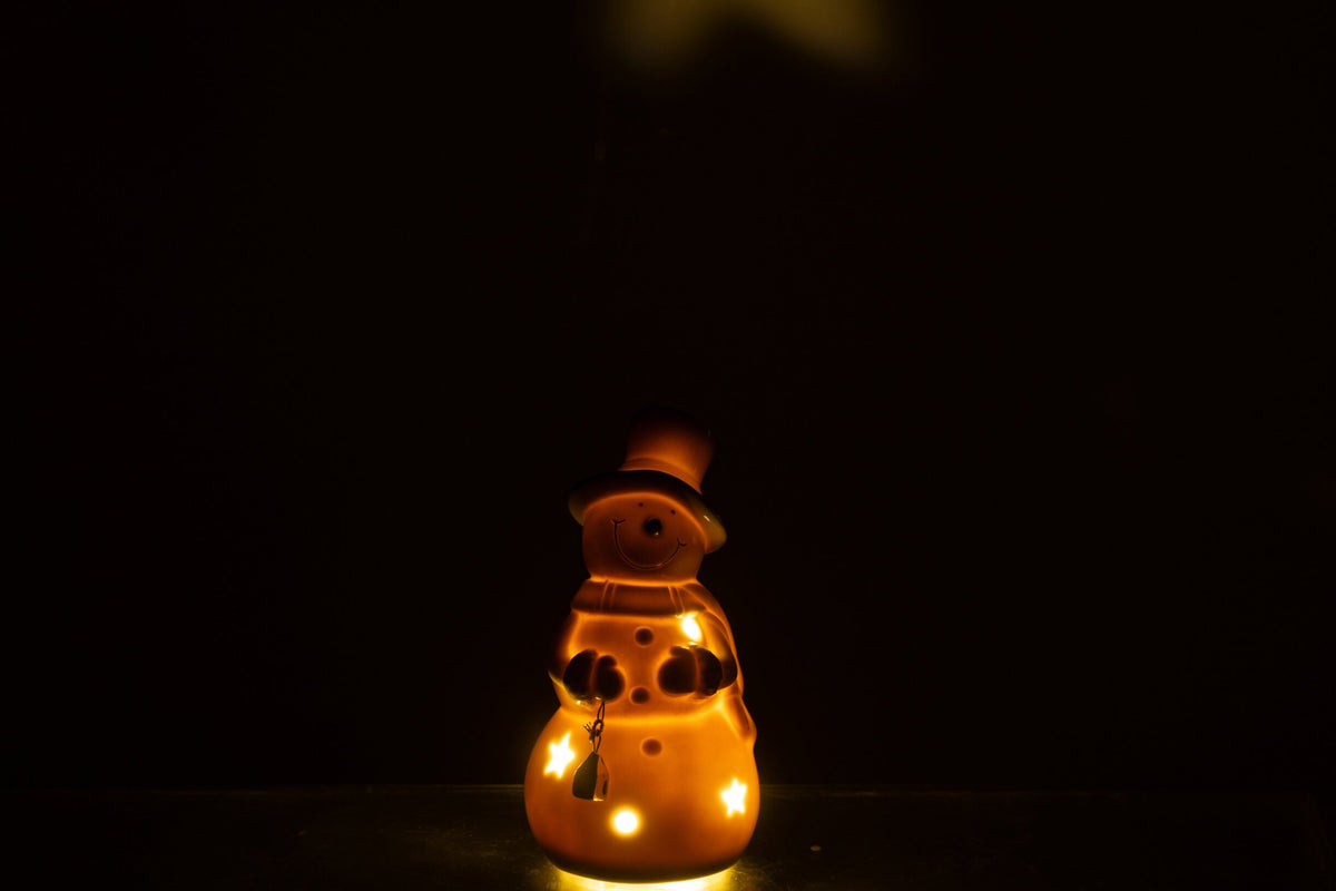 Snowman LED Porcelain Ecru Small