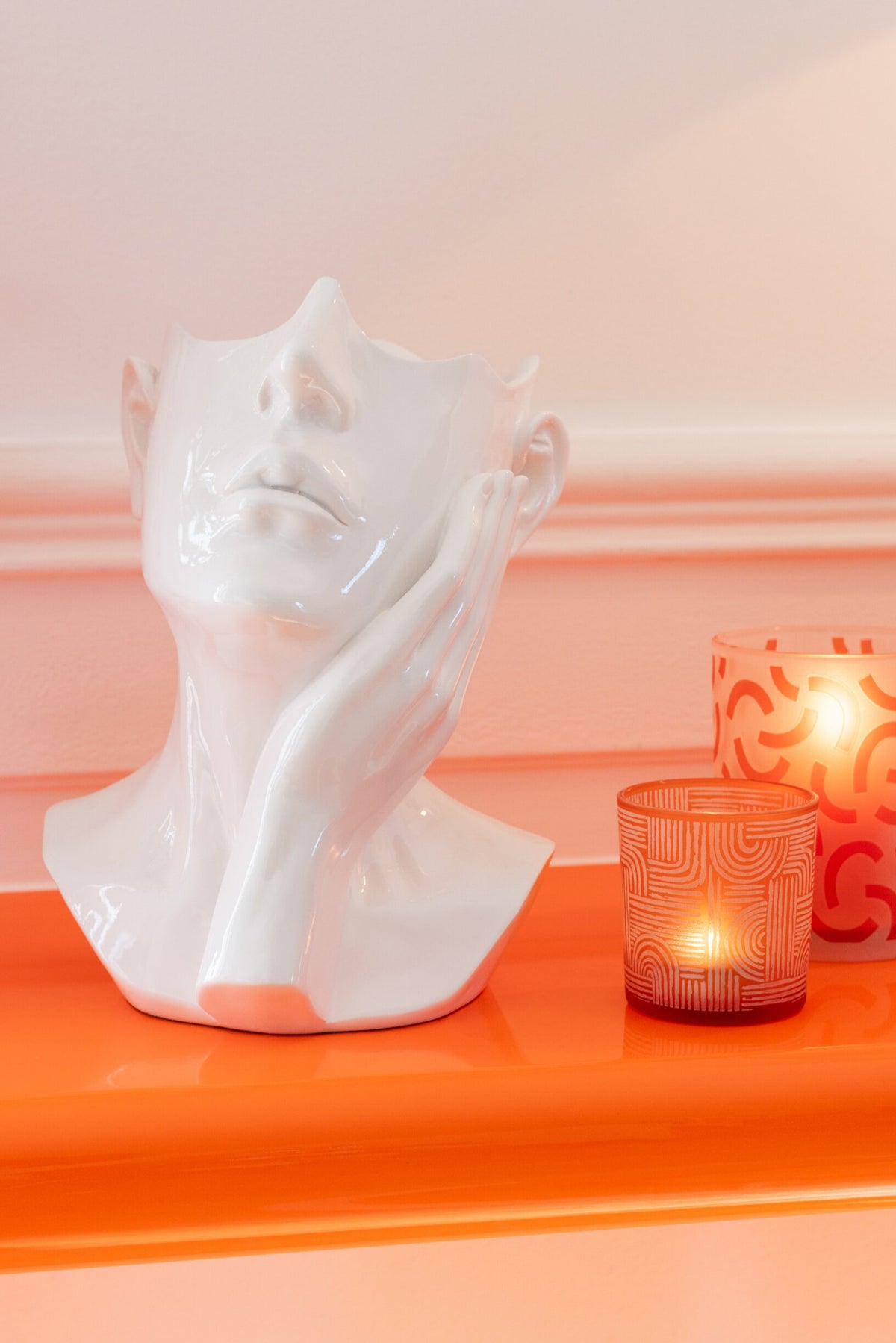 Flowerpot Woman Polyresin White
