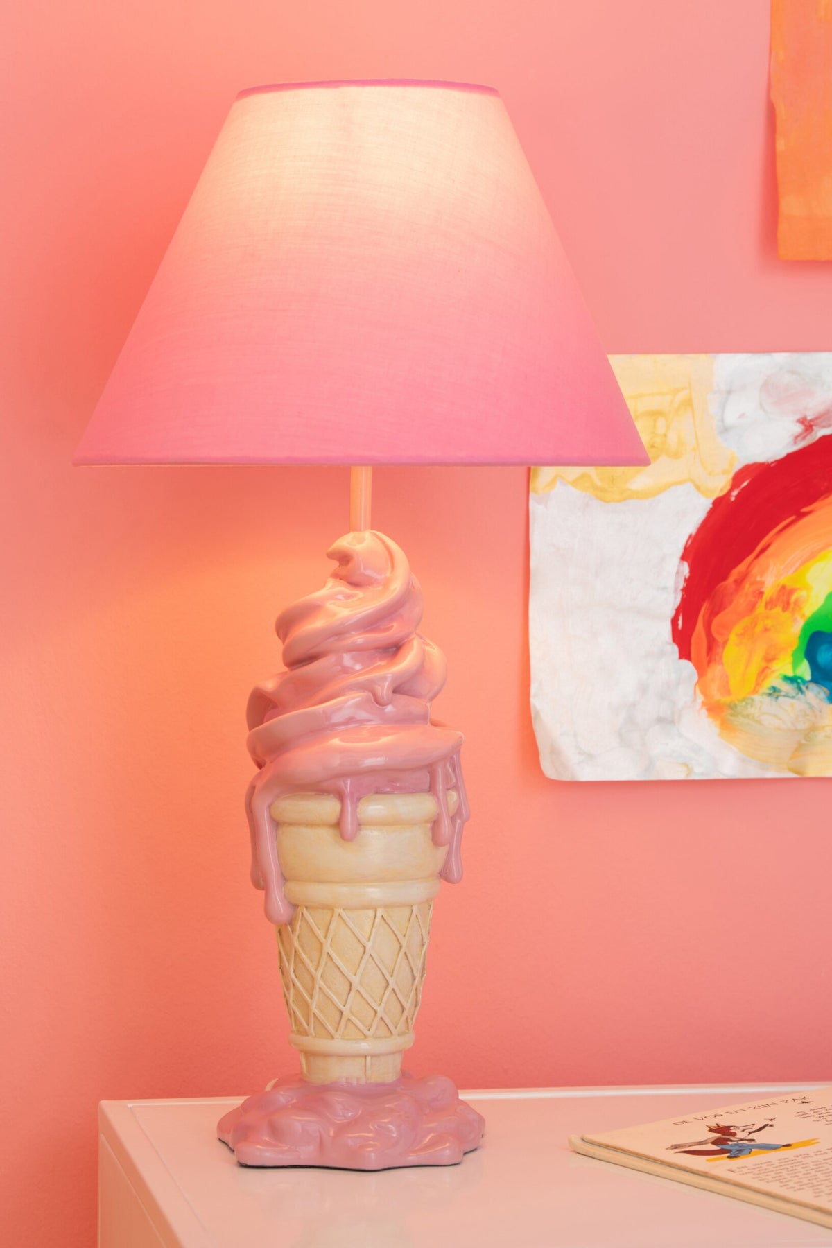 Ice cream lamp polyresin pink/beige
