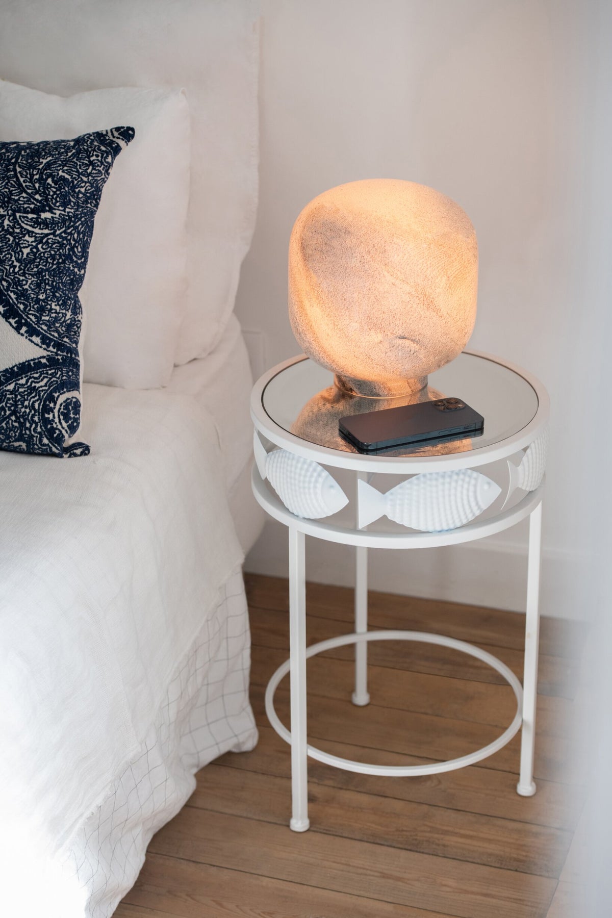 Set Of 2 Side Table Fish Iron White