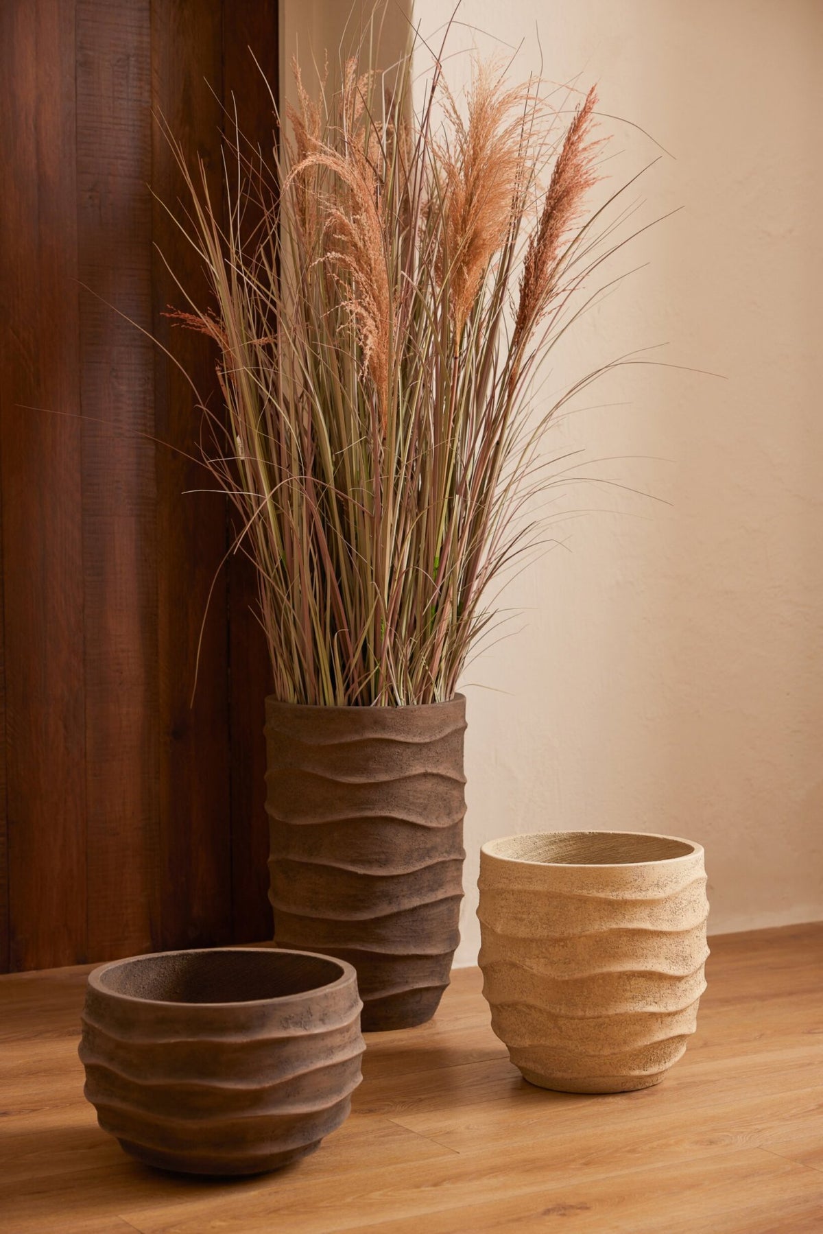 Flowerpot Waves + Outdoor Sand Dark Brown Small