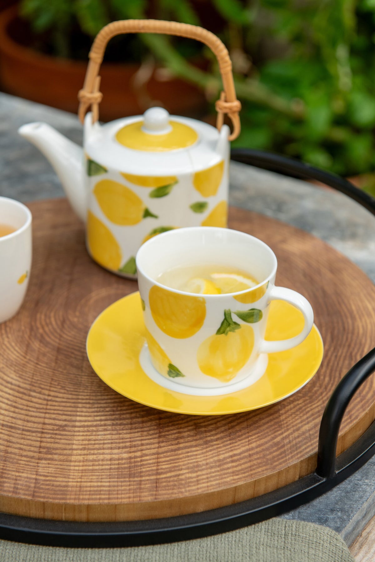 Set of 4 coffee cups + saucers lemon ceramic white/yellow large